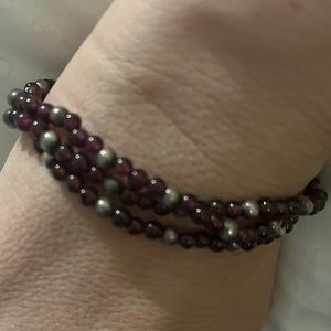 Beautiful dark purple /maroon beaded bracelet! Perfect condition!!!